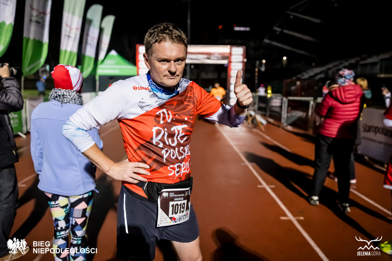 Bieg Niepodległości 2025 w Jeleniej Górze - Autor: Superbieg.pl